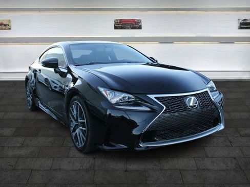 Used 2016 Lexus RC 200t image 2