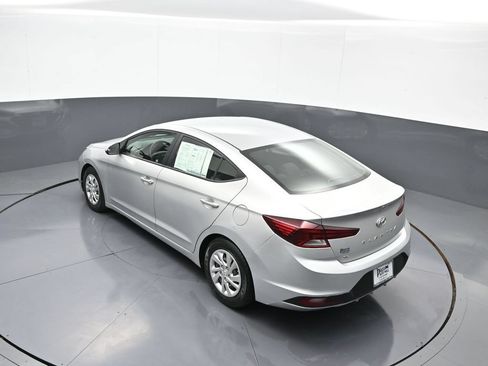Used 2019 Hyundai Elantra SE w/ Cargo Package FWD image 39