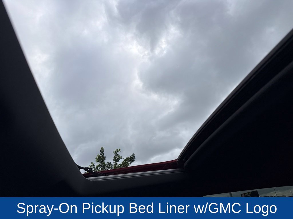 Used 2021 GMC Sierra 1500 SLT AWD/4WD image 9