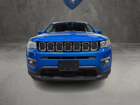 Used 2019 Jeep Compass Latitude w/ Cold Weather Group FWD image 42
