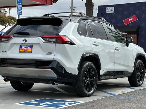 Used 2023 Toyota RAV4 XSE w/ XSE Grade Weather Package AWD/4WD image 4