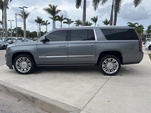 Used 2018 Cadillac Escalade ESV Platinum image 7