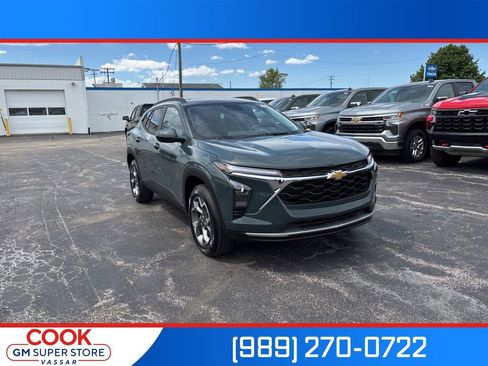 New 2026 Chevrolet Trax LT w/ LT Convenience Package FWD image 1