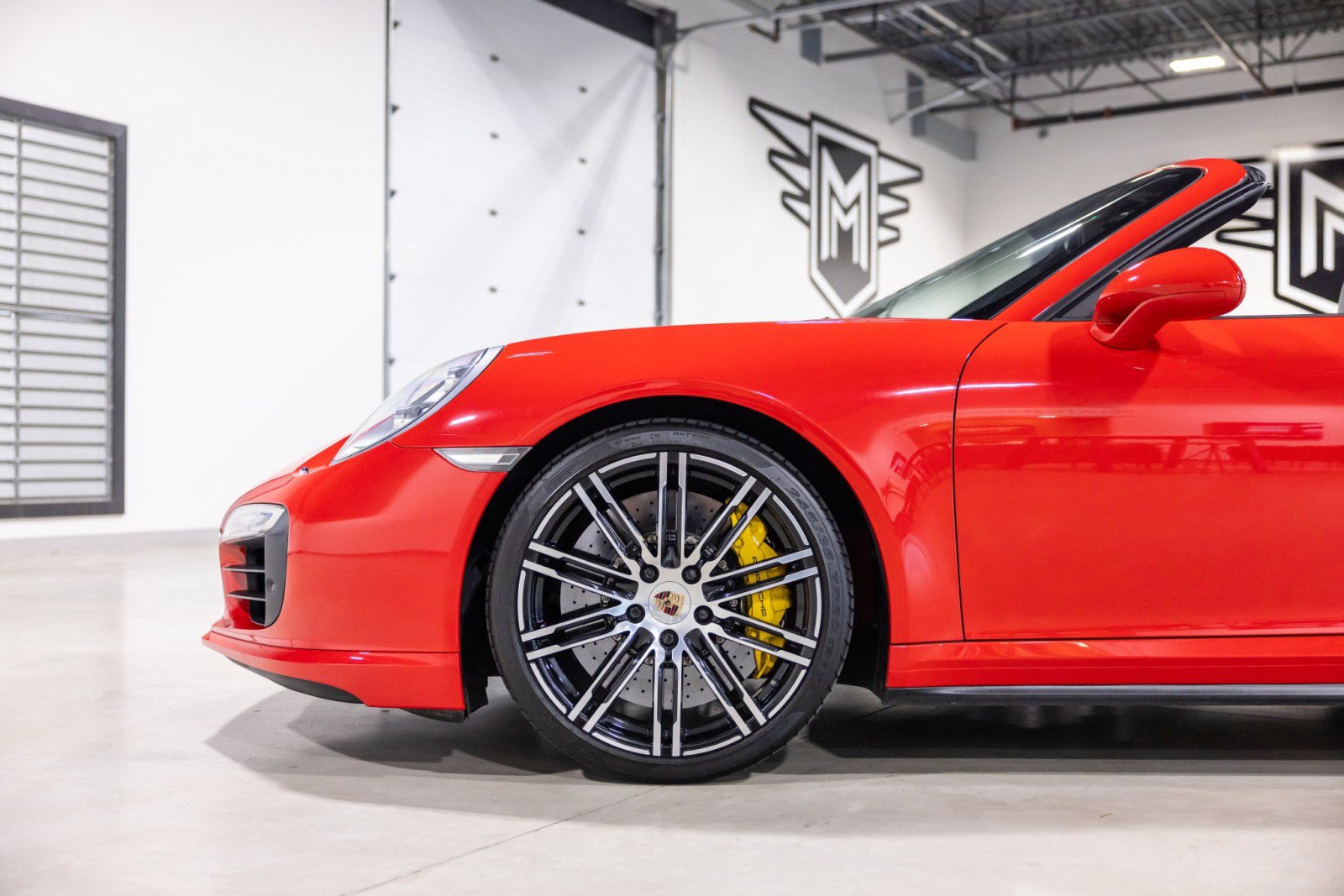 Used 2014 Porsche 911 Turbo S AWD/4WD image 17