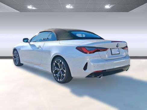 New 2026 BMW 430i Convertible image 3