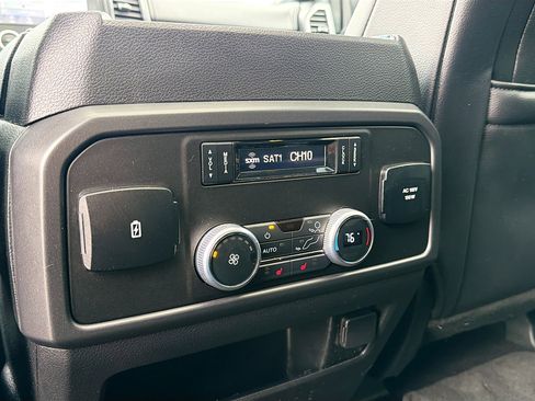 Used 2021 Ford Expedition Limited AWD/4WD image 21