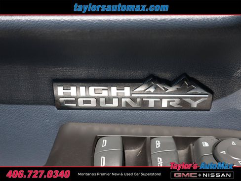 Used 2022 Chevrolet Silverado 1500 High Country w/ High Country Premium Package AWD/4WD image 35