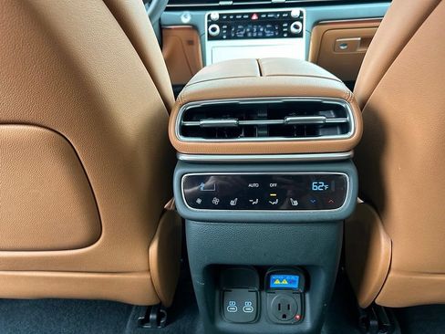 Certified 2026 Genesis GV80 3.5T Advanced AWD/4WD image 20