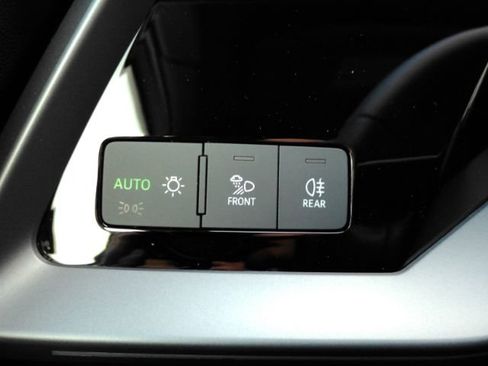 Used 2025 Audi A3 2.0T Premium image 34