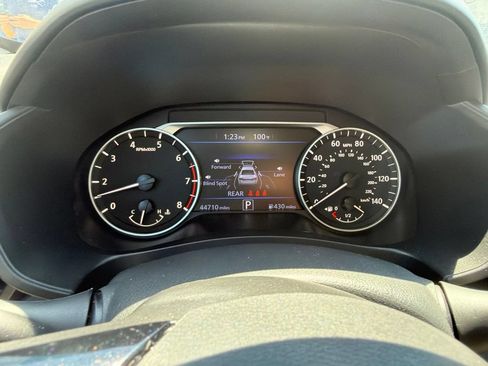Used 2024 Nissan Altima 2.5 SR w/ SR Premium Package FWD image 5