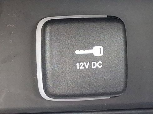 New 2025 Jeep Grand Cherokee L Laredo image 21