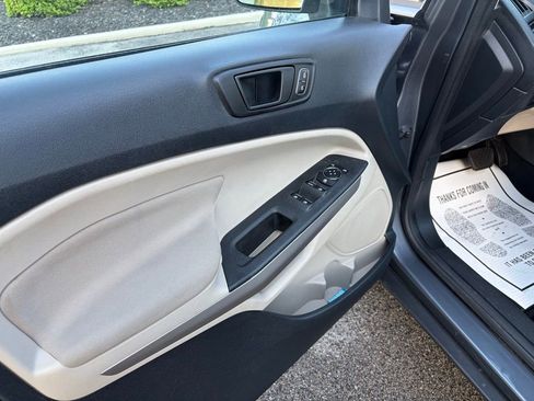Used 2021 Ford EcoSport S FWD image 7