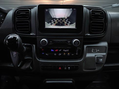 Used 2023 RAM ProMaster 2500 FWD image 24