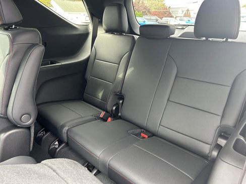 New 2026 Chevrolet Traverse Z71 w/ Driver Confidence Package image 31