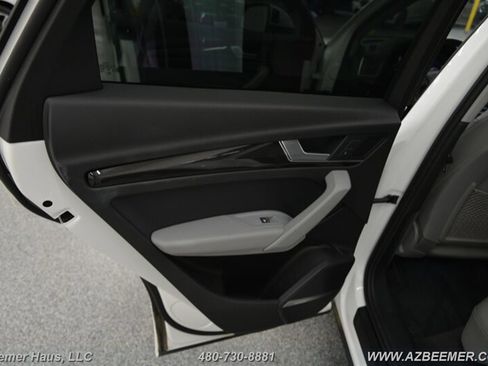 Used 2018 Audi Q5 2.0T w/ Premium Plus Package image 37