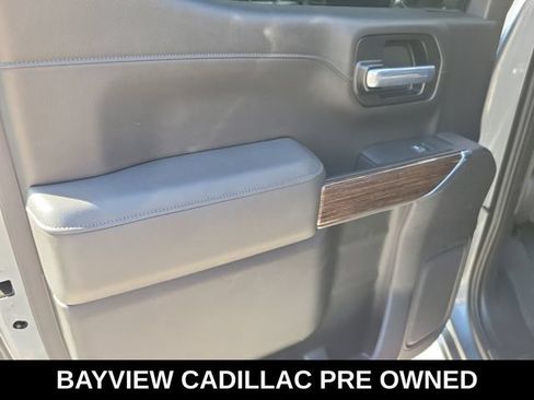 Used 2021 GMC Sierra 1500 Elevation w/ Driver Alert Package I AWD/4WD image 18