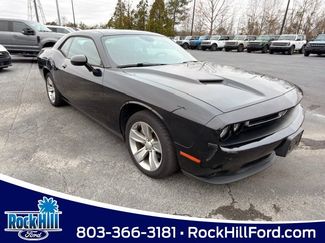 Used 2019 Dodge Challenger SXT video 1