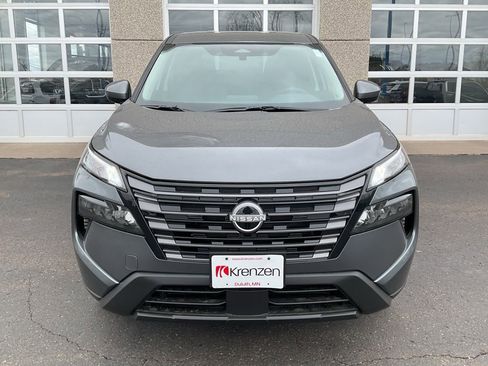 New 2026 Nissan Rogue SV w/ Cold Weather Package AWD/4WD image 2