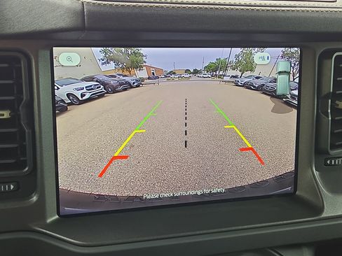 Used 2025 Ford Bronco Badlands w/ Sasquatch Package AWD/4WD image 18