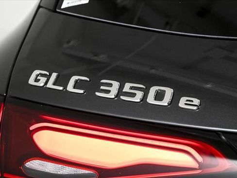 New 2025 Mercedes-Benz GLC 350e 4MATIC image 5