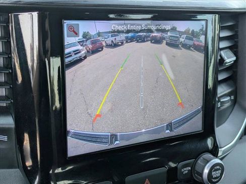 Used 2024 RAM 1500 Laramie AWD/4WD image 14