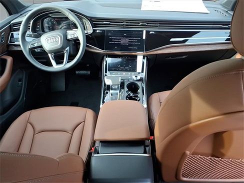 New 2026 Audi Q7 2.0T Premium image 7