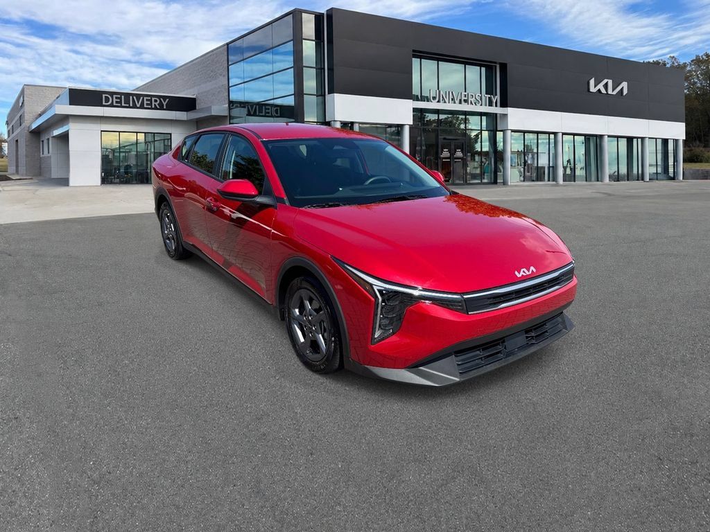 Certified 2026 Kia K4 FWD image 1