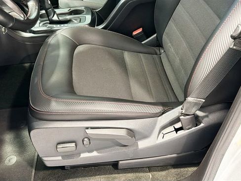 Used 2018 GMC Canyon All Terrain w/ Trailering Package image 17