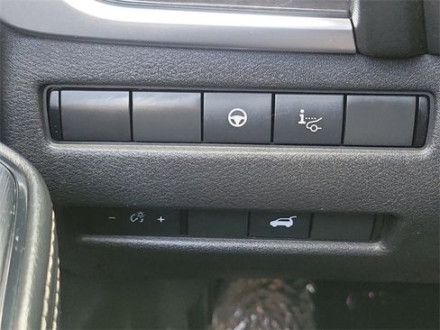 Used 2021 Nissan Rogue Platinum image 20