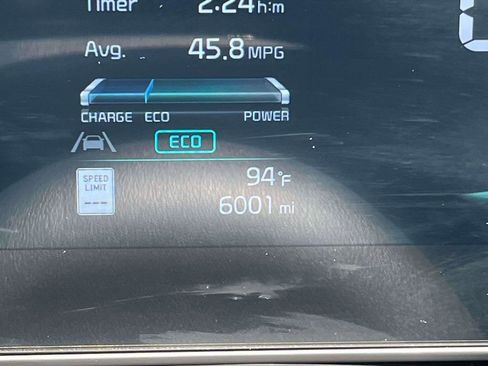 Certified 2025 Kia Niro EX FWD image 25