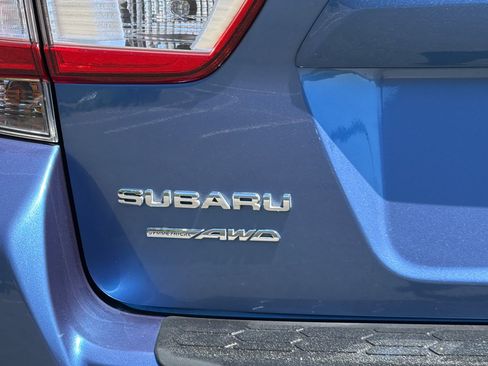Used 2019 Subaru Crosstrek 2.0i Premium AWD/4WD image 25