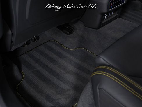 Used 2021 Lamborghini Urus AWD/4WD image 61