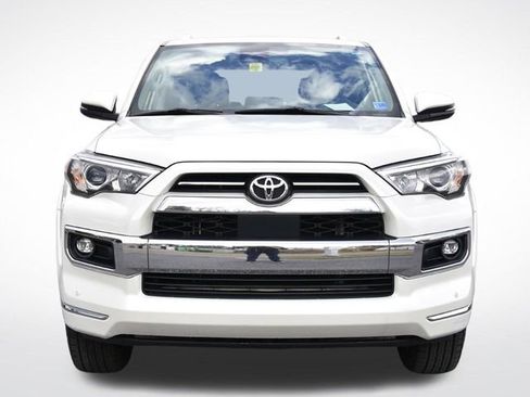 Used 2021 Toyota 4Runner Limited image 7