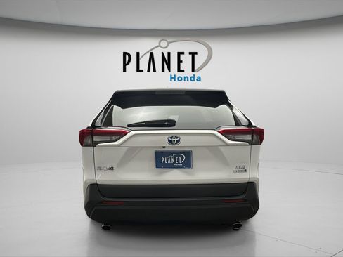 Used 2019 Toyota RAV4 XLE w/ Convenience Package AWD/4WD image 7