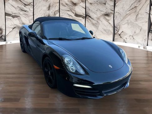 Used 2015 Porsche Boxster RWD image 14