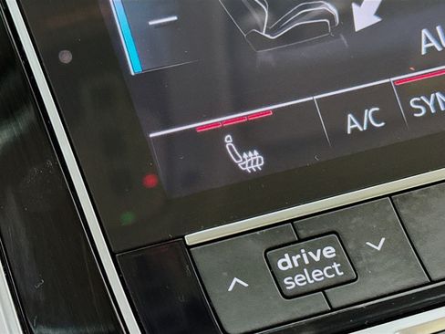 Used 2025 Audi Q7 3.0T Premium Plus w/ Premium Plus Package image 5