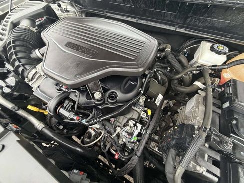 Used 2022 Chevrolet Blazer RS w/ Enhanced Convenience Package image 11