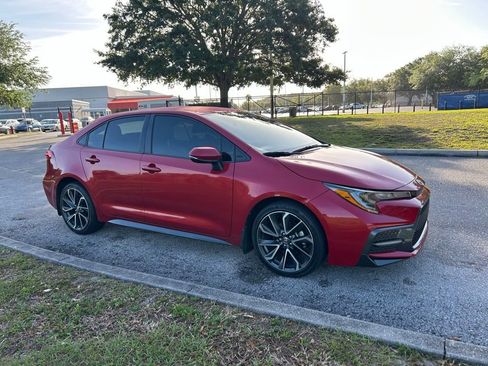 Used 2021 Toyota Corolla SE image 7