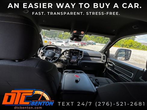 Used 2025 RAM 2500 Big Horn AWD/4WD image 12