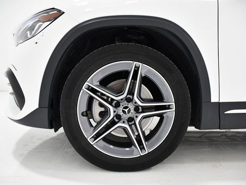 Used 2023 Mercedes-Benz GLA 250 4MATIC image 7
