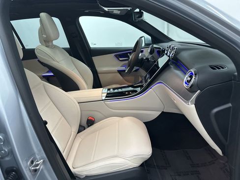 New 2026 Mercedes-Benz GLC 300 image 28