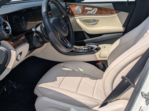 Used 2018 Mercedes-Benz E 300 image 16