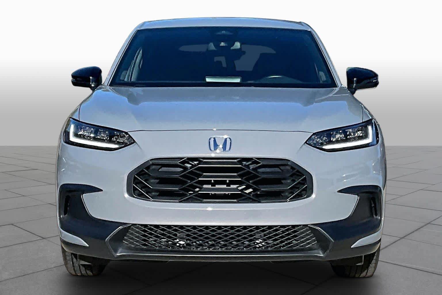 Certified 2025 Honda HR-V Sport image 4