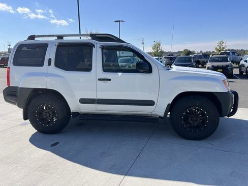 Used 2013 Nissan Xterra S image 5