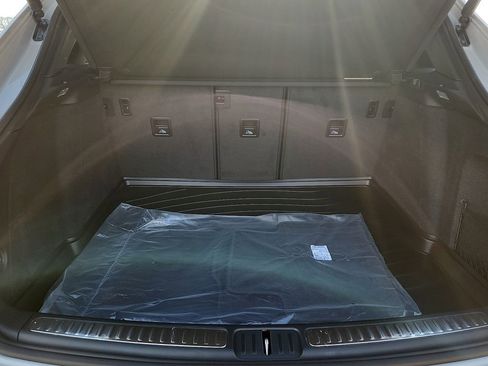 New 2026 Porsche Macan Turbo image 24