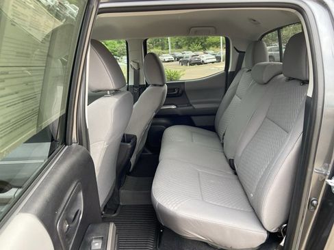 Used 2021 Toyota Tacoma SR5 image 46