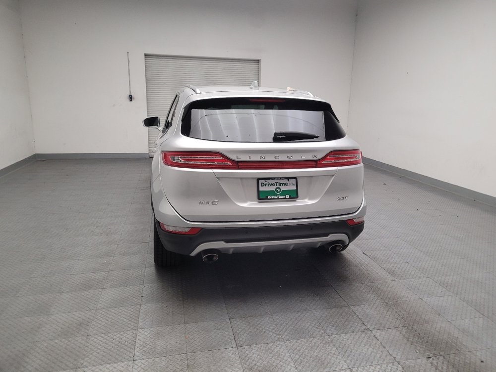 Used 2018 Lincoln MKC Select w/ Select Plus Package FWD image 6