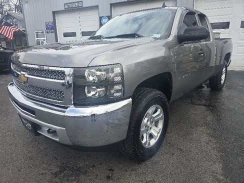 Used 2013 Chevrolet Silverado 1500 LT image 1