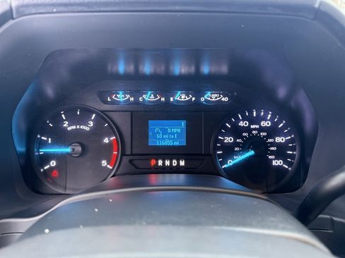 Used 2022 Ford F250 XL w/ Power Equipment Group image 32