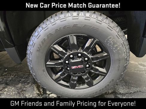New 2026 GMC Sierra 2500 AT4 w/ AT4 Premium Plus Package AWD/4WD image 11